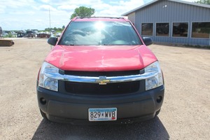 lot 5728 image: 2005 Chevrolet Equinox LT