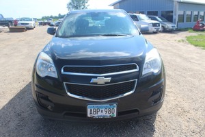 lot 5732 image: 2011 Chevrolet Equinox LS - 2 Owners -