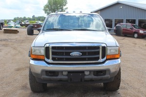 lot 5742 image: 2004 Ford F250 Super Duty Lariat Crew Cab 4x4 Powerstroke Diesel