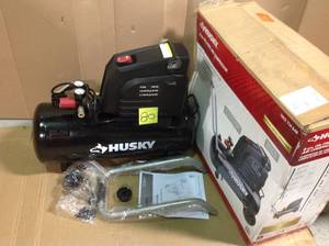 8G 150 PSI Hotdog Air Compressor&nbsp&nbspin good condition
