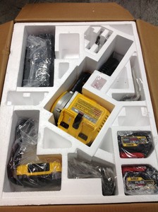 DEWALT FLEXVOLT 120-Volt MAX Lithium-Ion Cordless Brushless 12 in. Sliding Miter Saw w AC Adapter, (2) Batteries 2Ah & Charger IN GOOD CONDITIONS