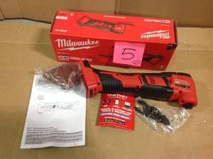 Milwaukee M18 18-Volt Lithium-Ion Cordless Oscillating Multi-Tool (Tool-Only)&nbsp&nbspin good condition