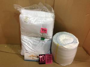 Sleep Innovations 4-inch Dual Layer Gel Memory Foam Enhanced Support King Topper&nbsp&nbspin good condition