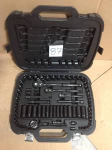 lot 87 image: Husky Mechanic Tool set in good condition