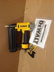 lot 6 image: DEWALT 18-Gauge Pneumatic Corded Brad Nailer &nbspin good condition