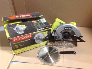 lot 22 image: RYOBI 13 Amp Corded 7-14 in. Circular Saw &nbspin good condition