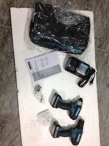 lot 104 image: Makita 1.5 Ah 12-Volt MAX CXT Lithium-Ion Cordless Drill Driver and Impact Driver Combo Kit (2-Piece) not used