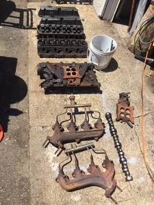 lot 14 image: Cobra Engine heads, intake, valve covers
