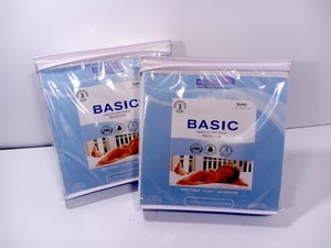 lot 724 image: Queen Size Mattress Protectors