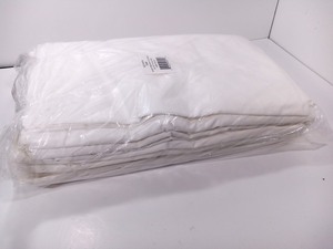 lot 604 image: 12 Piece Premium 60% Cotton40% Poly All White Queen Size Sheet Set
