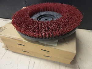lot 410 image: FLO-PAC 17 FLOOR MAINTENANCE MACHINE BRUSHES - NEW