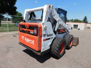 lot 1 image: 2016 Bobcat S650 Skid Steer