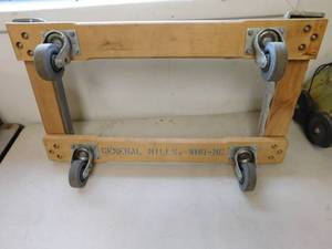 lot 35 image: Furniture Mover - 18 x 32