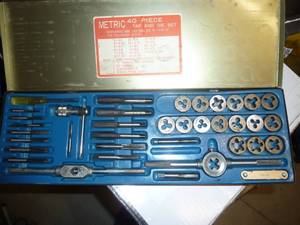 Metric Tap and Die Set
