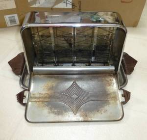 Vintage 2-sided Fostoria model 6 Electric Toaster - Art Deco with electrial cord
