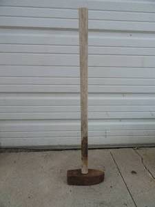 lot 12 image: Vintage Sledge Hammer 10lbs