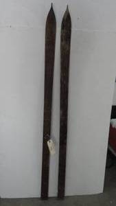 lot 43 image: Antique Wood Skis