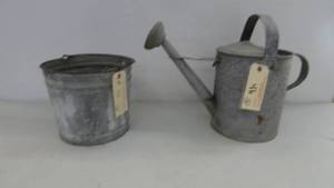 lot 46 image: Vintage Galvanized Watering Can & Bucket