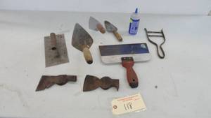 lot 118 image: Tools