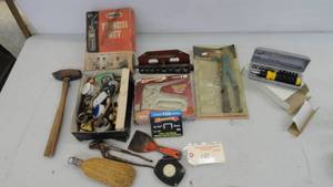 lot 141 image: Tools