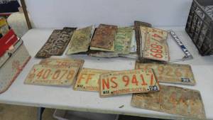 lot 148 image: Lic. Plates