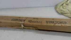 lot 165 image: Curtain Quaker Stretcher