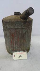 lot 186 image: Vintage 5 Gal Gas Can