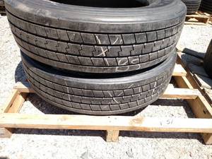 lot 51 image: (2) New Recap 28575R24.5 Trailer T...