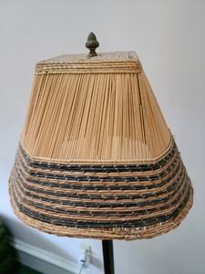 lot 5 image: Vintage Wood Floor Lamp