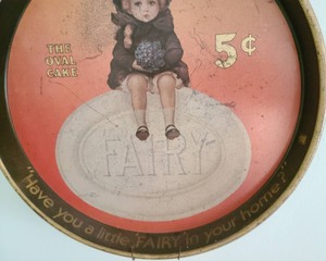 lot 14 image: Fairy Soap Metal Tray