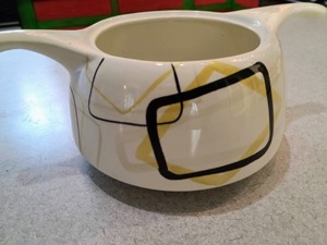 lot 17 image: Red Wing CrockFondue Pot