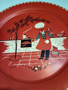 lot 16 image: Vintage Red Metal Decorative Plates