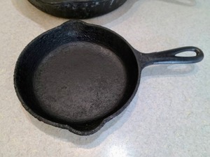 lot 22 image: Two Cast Iron Skillets