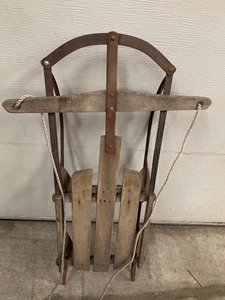 lot 166 image: Vintage Sled