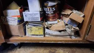lot 176 image: Electrical Shelf Lot of Wall Plates and More