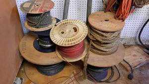 lot 200 image: (5) Spools of Assorted Wire and (1) Spool of Rope