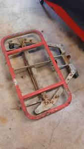 lot 322 image: Lawnmower Jack without handle