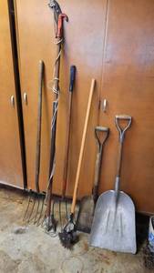 lot 334 image: Lot of Pitch Forks, Scoop Shovel and More