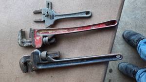 lot 470 image: (3) Pipe Wrenches 18 Ridgid and another 18 w Slip and Lock Pliers