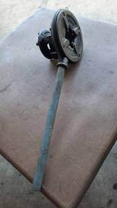 lot 473 image: Ridgid No. 65-R Pipe Threader for 1 to 2 Pipe