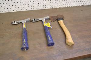 lot 31 image: (2) Estwing Shingle Hammers and Hatchet