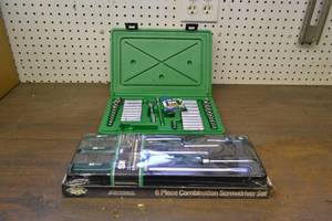 lot 43 image: New SK 14 Socket set and SK Screwdriver set