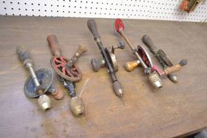lot 49 image: (5) Vintage Hand Drills
