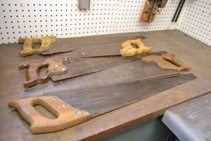 lot 54 image: (5) Wood Handle Vintage Saws