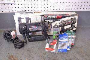 lot 74 image: Roto-Zip Model SCS01 Spiral Saw