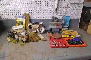 lot 114 image: Large Lot of Drill bits, Socket Set, Driver Bits and Hand Tools