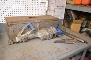 lot 125 image: KANGO Type 900 Jack Hammer w Many Bits