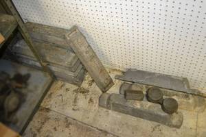 lot 245 image: Huge Lot of LEAD Bars