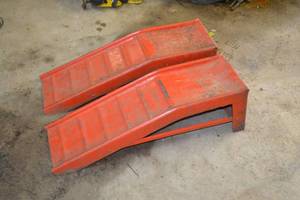 lot 261 image: Pair of Steel Car Ramps