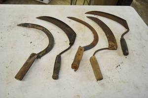 lot 350 image: (5) Vintage Hand Scythes